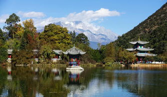 黑龙潭公园