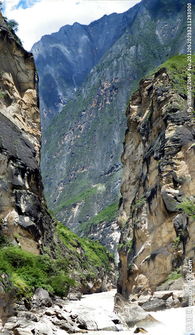 虎跳峡风景区