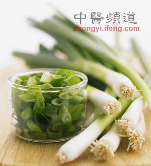 瞧瞧怎样用葱白治感冒等7小病 瞧瞧怎样用葱白治感冒等7小病