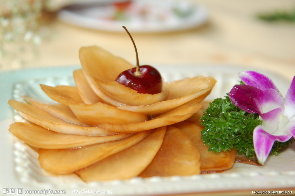 4、萝卜:消积滞、化痰热 4、萝卜:消积滞、化痰热